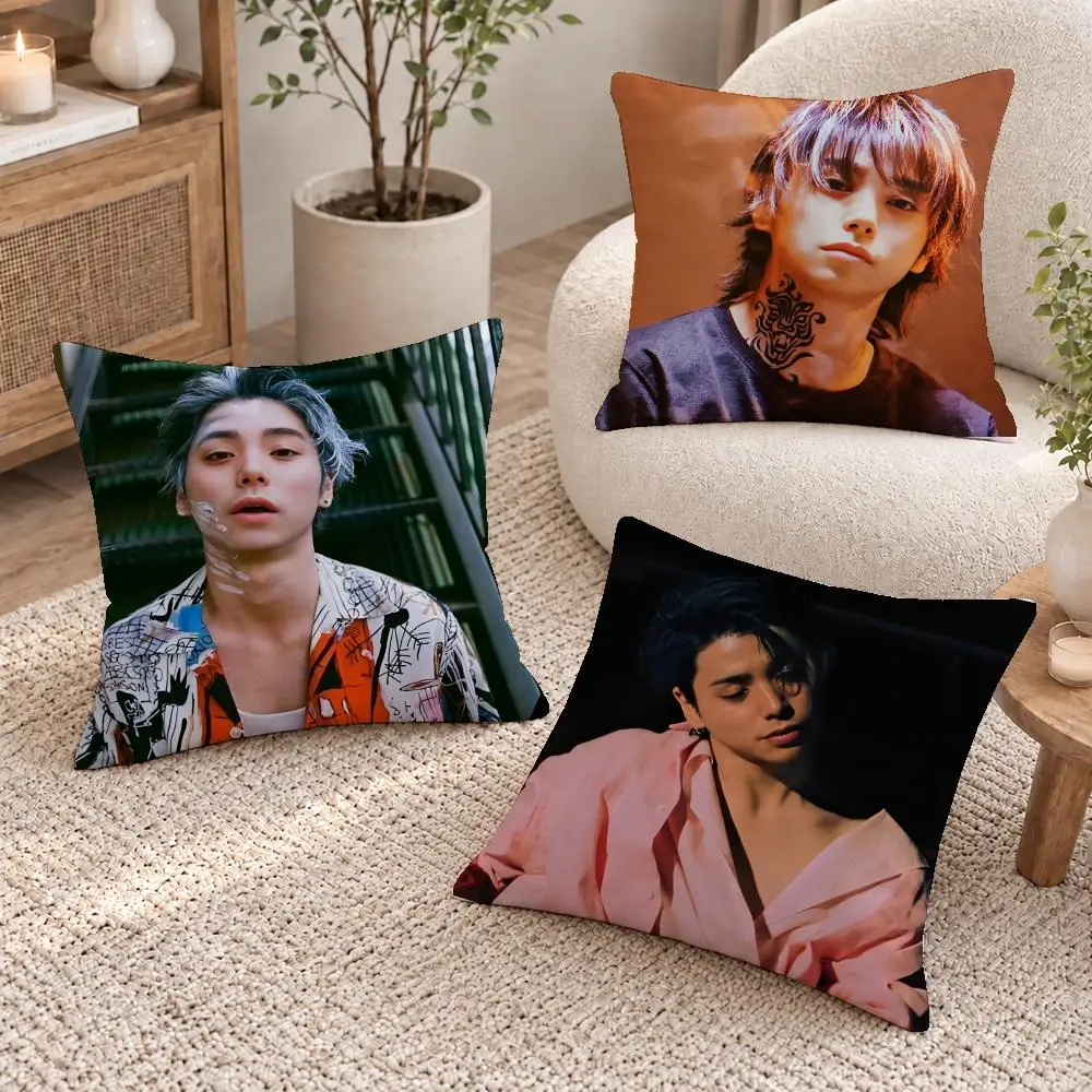 Hot Actor Nijiro Murakami Cushion Cover Short Plush Pillow Cover, Washable Wrinkle-Resistant for Sofa Bedroom Decor Gift