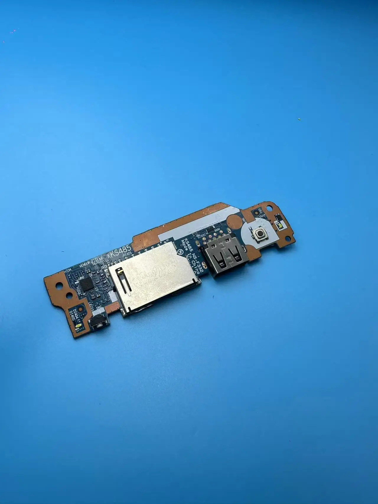 ORIGINAL STOCK FOR LENOVO IdeaPad slim 3 14amn8 SWITCH USB POWER BUTTON  NS-F332