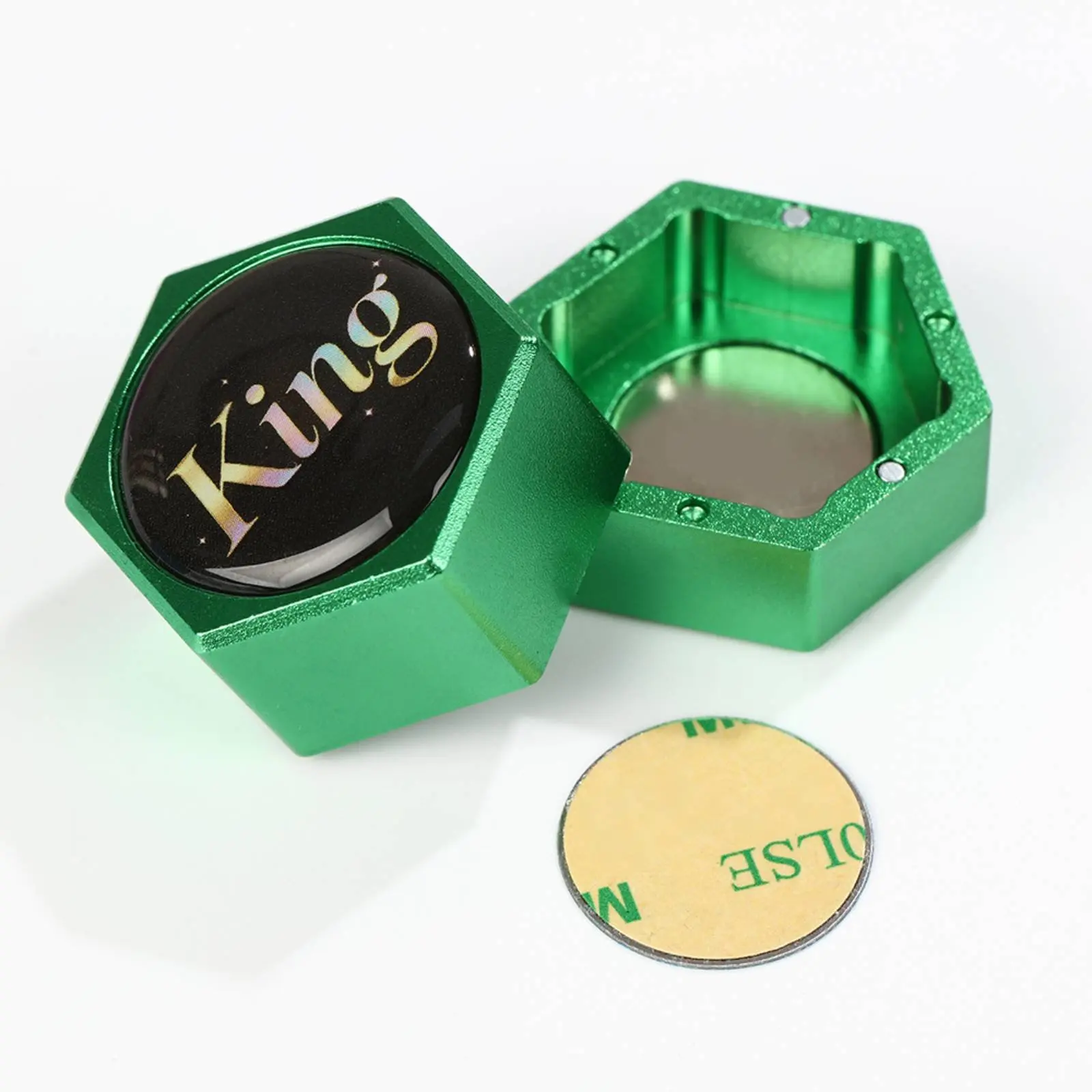 

Hexagonal Billiard Chalk Container Corrosion-Resistant Metal Pool Chalk Holder for Game Room