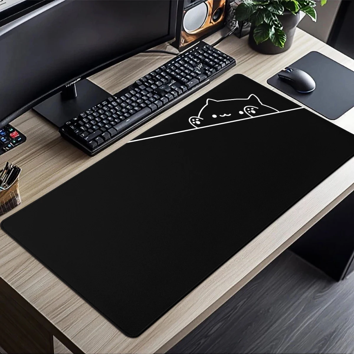 Black Cat Kawaii Mouse Pad White Deskmat Minimalistic Gaming Large Mousepad Anime Office Accessories Gamer Keyboard Mouse Mats