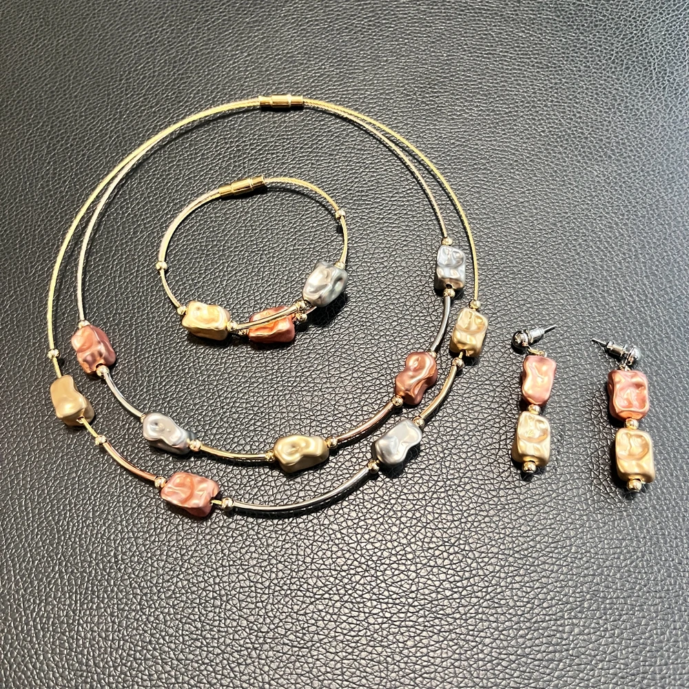 3Pcs Tri-Color Irregular Bead Jewelry Set Abstract Layered Choker Necklace Bracelet & Earrings Fashion Women Accessories