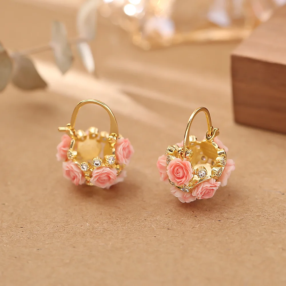 French Romantic Pink Rose Flower Basket Ear Buckles Niche Sweet Fairy Elegant Fresh Versatile Fashion Earrings Jewelry for Women