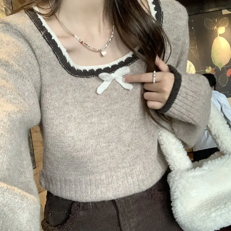 French Retro Square Neck Knitted Sweater for Women Thick Knit Sweater with Bottom Layer Short Style Unique and Chic Small Top