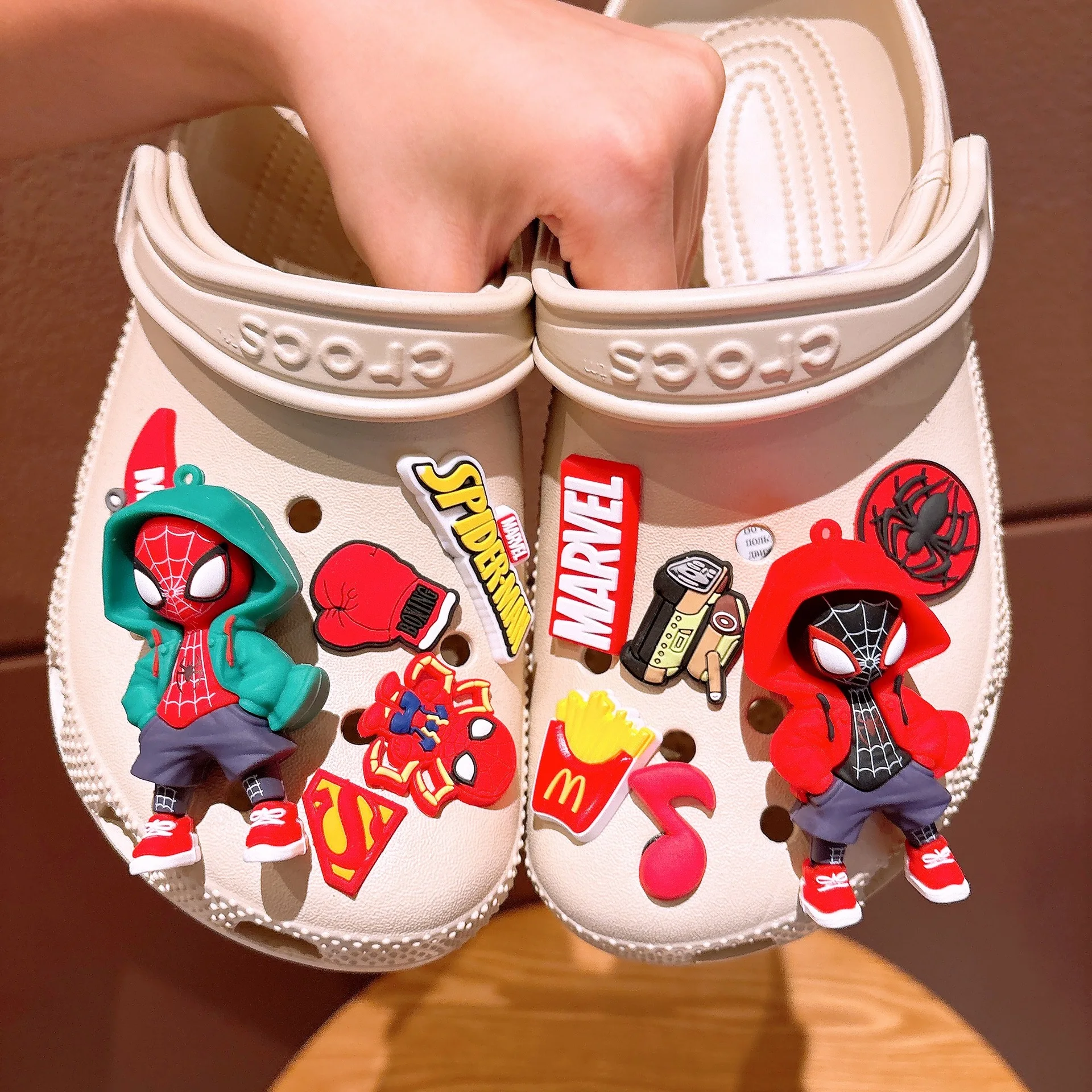 Thumbnail 3 - #33 Crocs Comparison Guide
