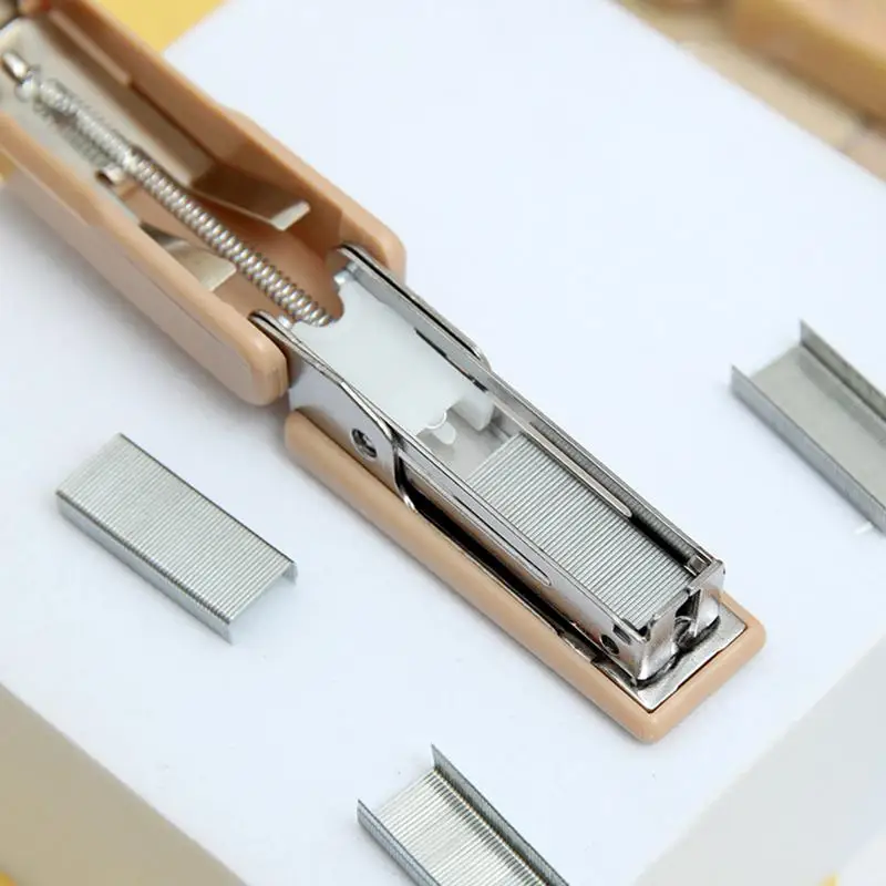Mini Stapler Set With Staple Cute Capybara Pattern Desktop Stapler Child School Workplace Handheld Stapler Stationery Supplies
