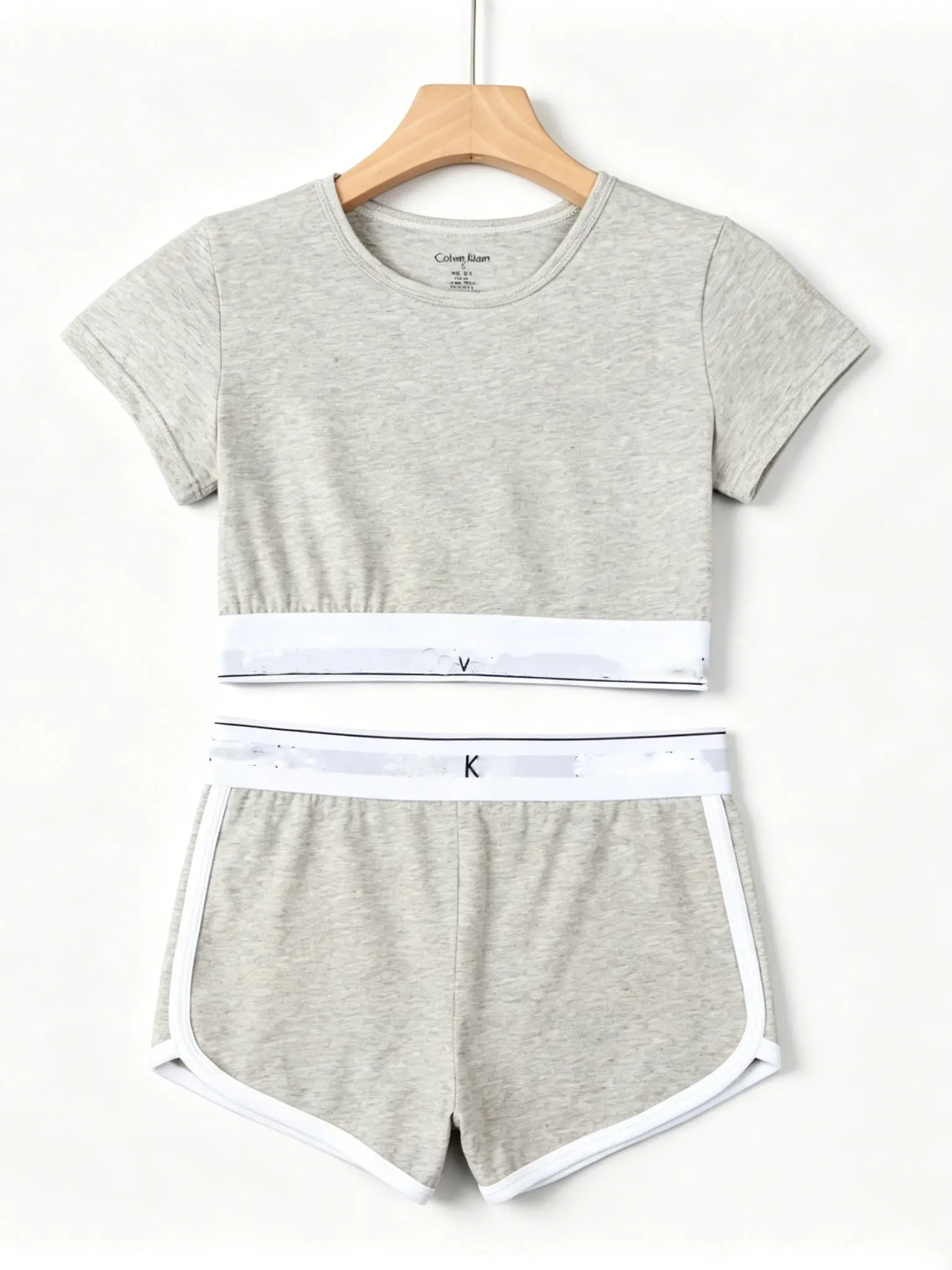 Women's Summer Short Sleeve T-Shirt Shorts Sports Set Casual Two Piece Set Waist Belt Decoration Slimming Effect