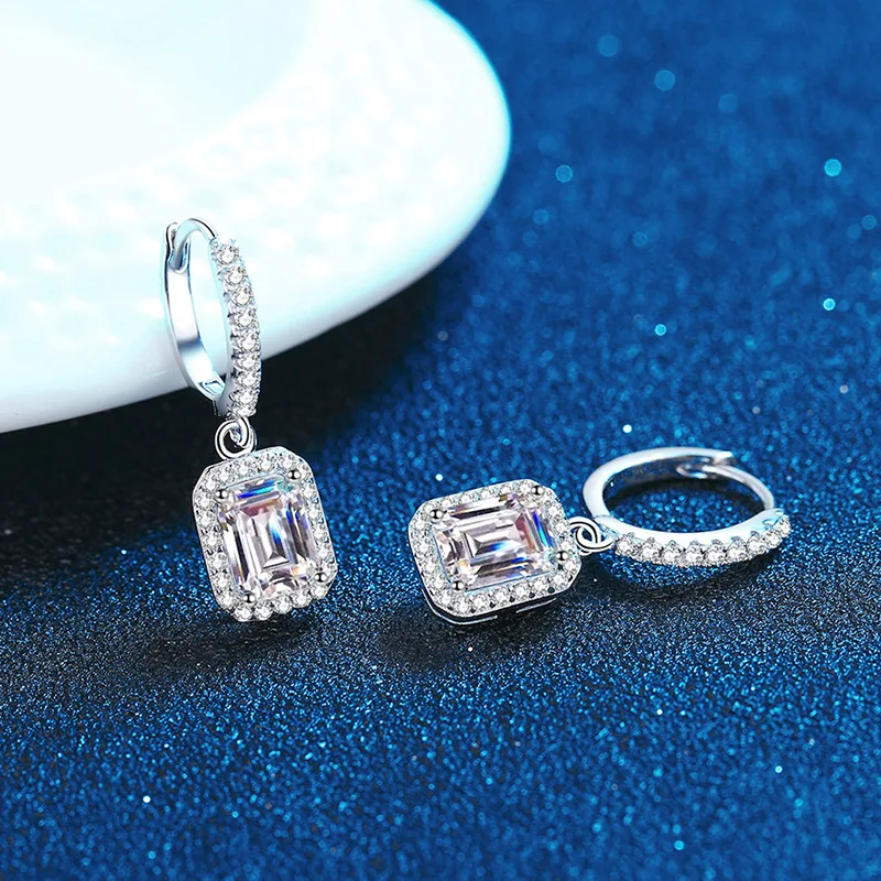 D color moissanite light luxury earrings earrings fashion emerald cut moissanite women's earrings platinum PT950 mark