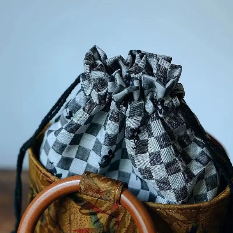 Wooden Handle Circular Vintage Bucket Bag 2024 New Handbag Women Art Retro Chinese Style Bags Silk-like Medieval Top-Handle Bags