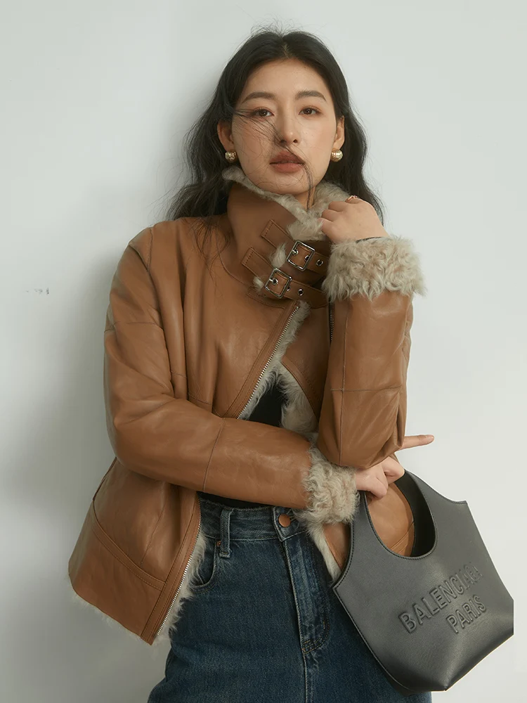 高級天然ラムファー冬用レディースバイクジャケット 2025年新作 シンプルカジュアル 暖かい本革リアルファーコート