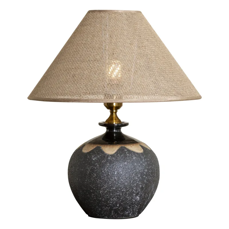 

Retro wabi-**** wind pottery table lamp Chinese rough ceramic living room hotel homestay designer bedroom bedside lamp decoratio