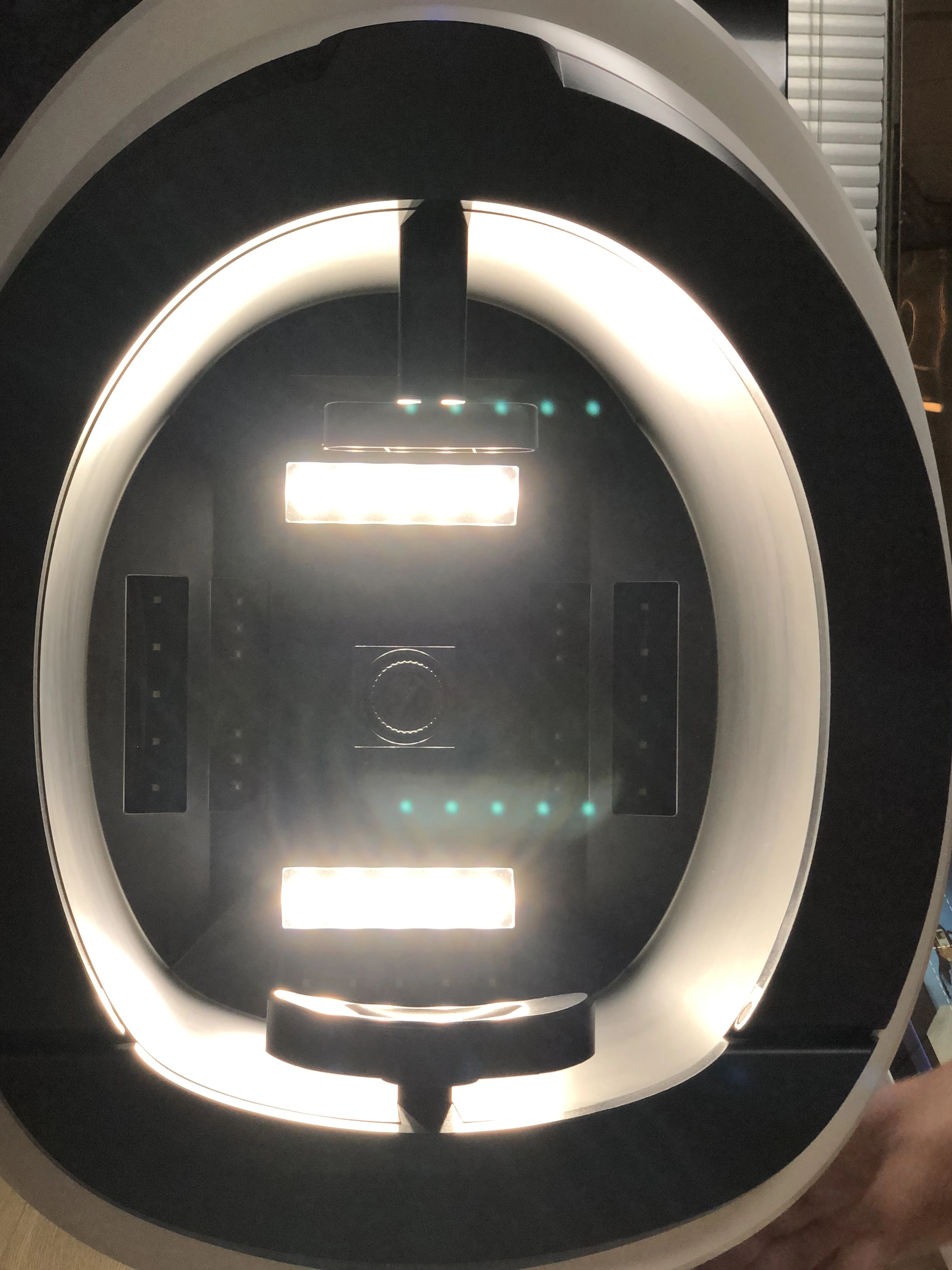 2024profession elle Gesichtshaut analyze gerät für 3D Ai Magic Mirror Hauts canner Falten analysator Farber kennung Gesichts analysator