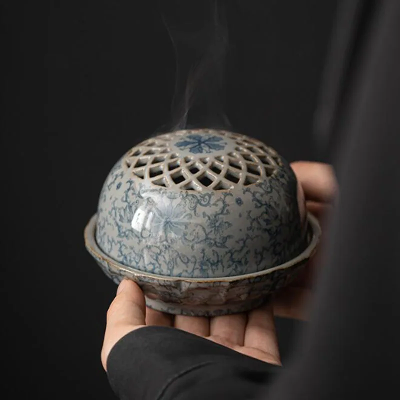 Celadon-soporte de incienso aromático con patrón Floral, quemador de incienso en espiral, artesanías de cerámica sin vidrieras, decoración del hogar para casa de té