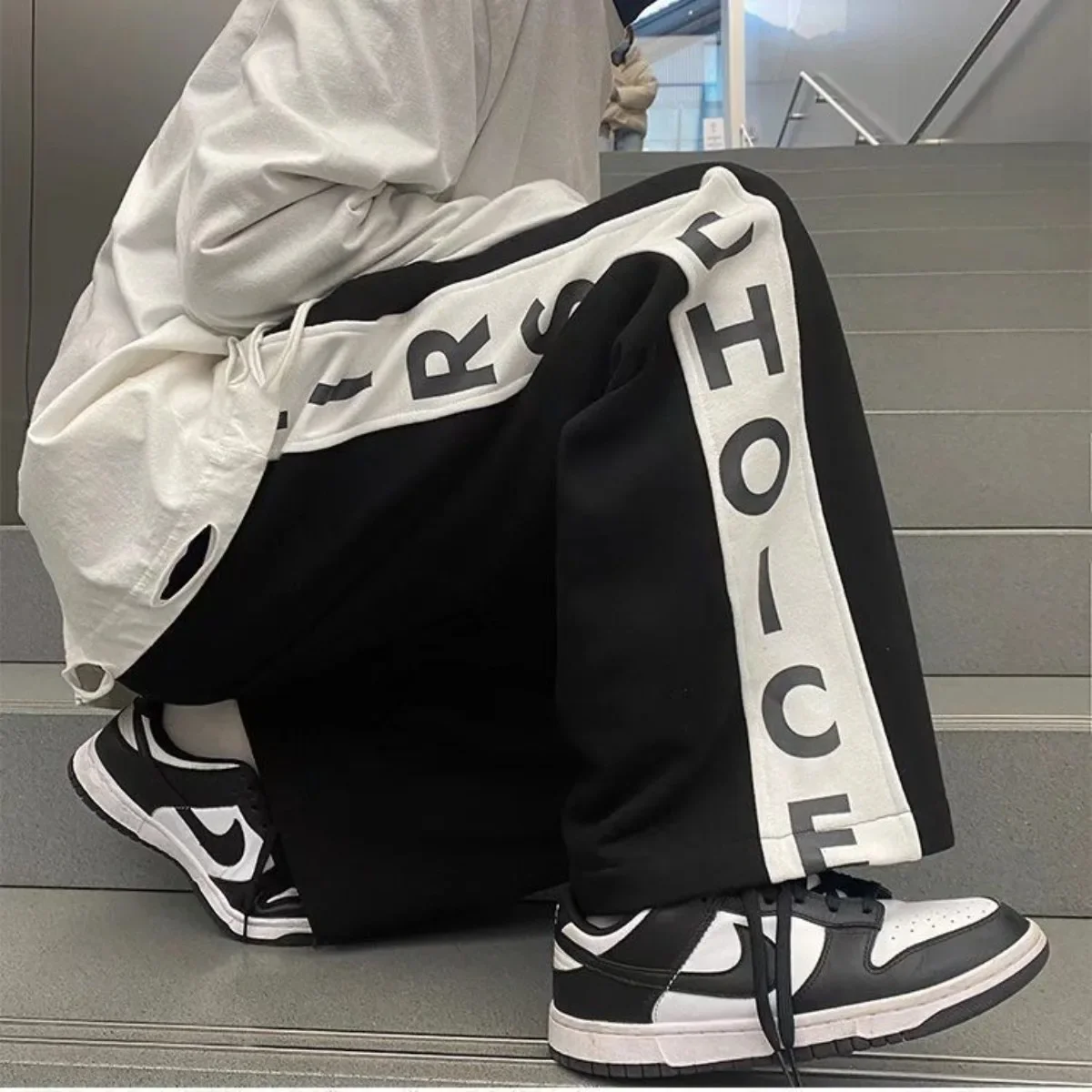 Summer Multi Pocket Workwear Pants Pants Men's Casual Good-looking Black Drawstring Sports Letter Pants Men's Trendy Streetwear