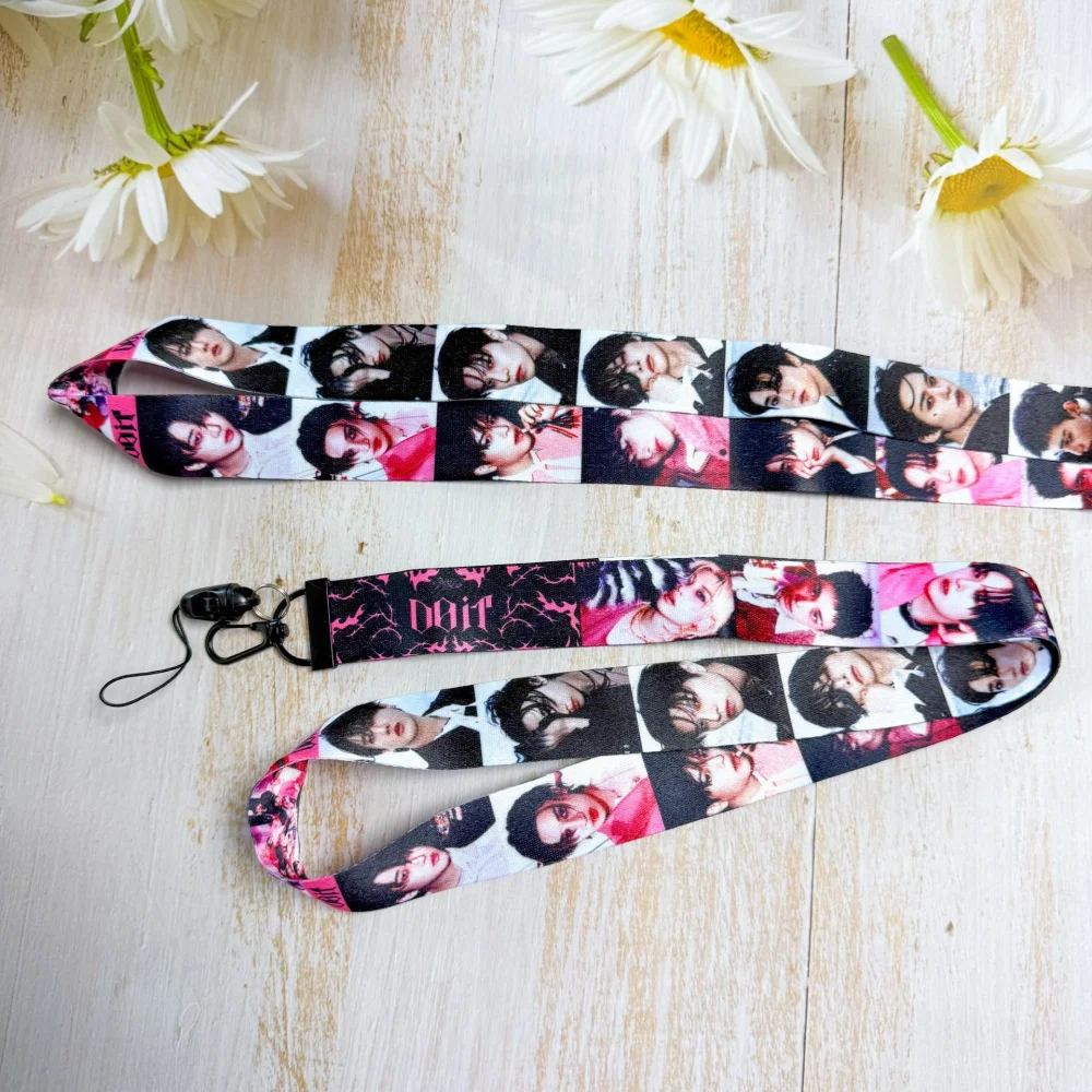 StrayKids DO IT KPOP ألبوم جديد مجموعة مروحة المشاهير غطاء بطاقة الهاتف المحمول حبل معلق بطاقة الأرز بطاقة المدرسة حبل هدية #3