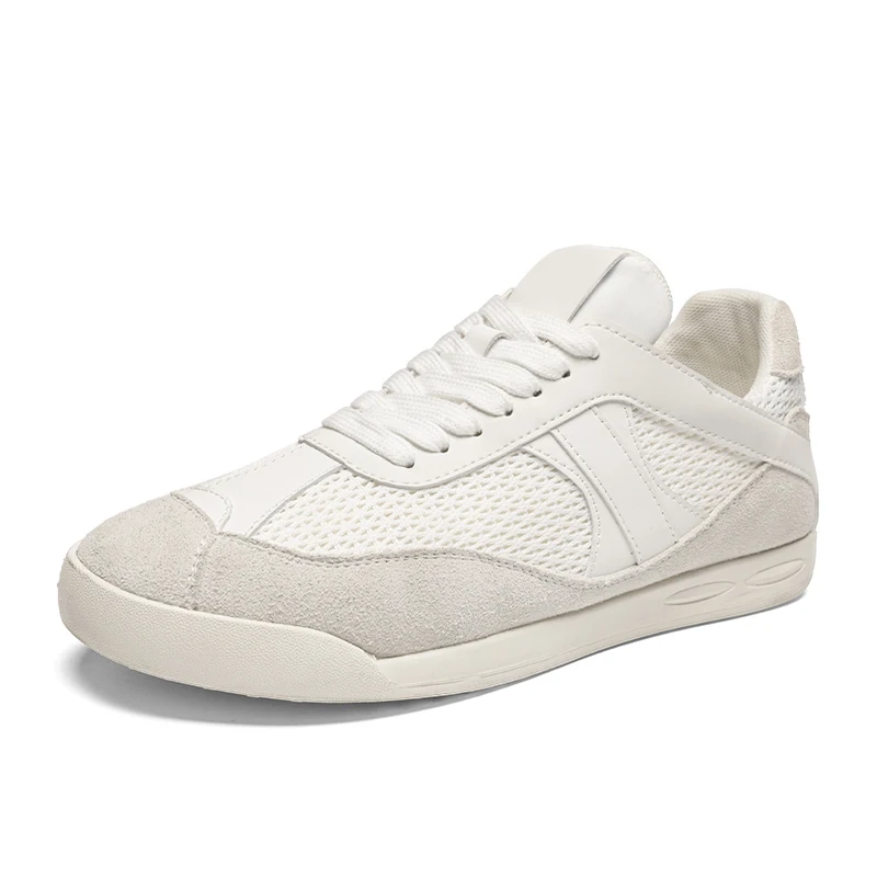 

Motorcycle Retro Ankle Protective Shoes with Carved Leather and Anti-Collision Low-Top Design