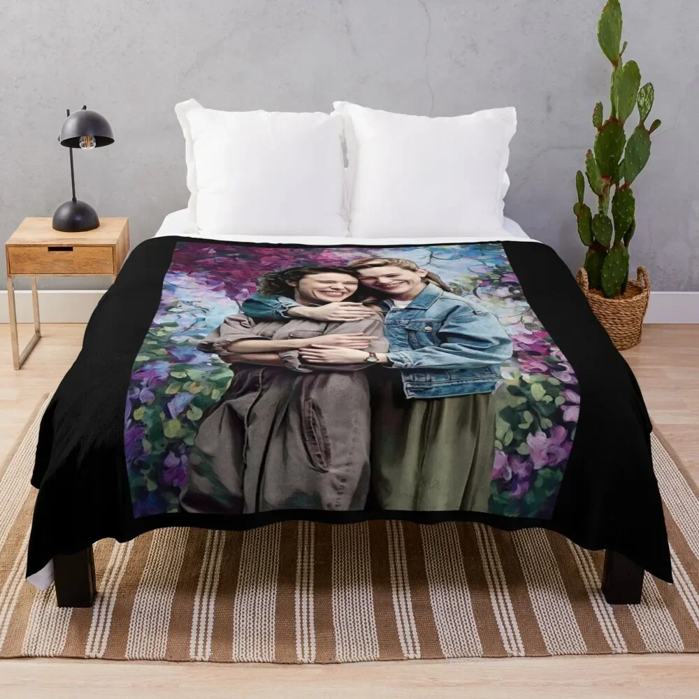 Lover Gift Dani And Jamie Clayton Retro Wave Throw Blanket Retros wednesday Blankets