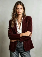 Élégante veste en daim marron pour femmes, vêtement d'extérieur tendance d'automne avec poches et boutons pour dames. 6