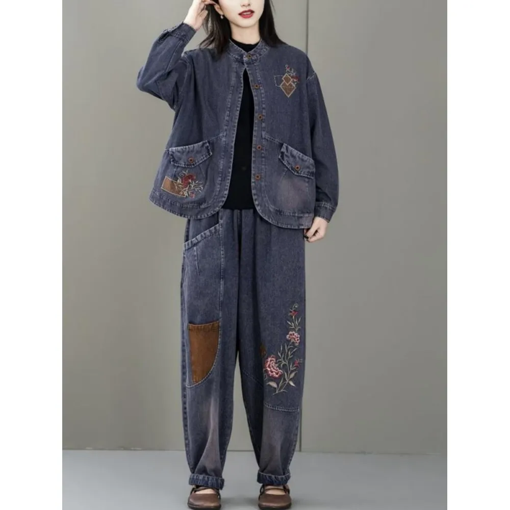 

2024 Autumn New Stand Up Collar Washed Denim Jacket + Jeans Two Piece Set Women Elastic Embroidered Patchwork Pant Set ZF177