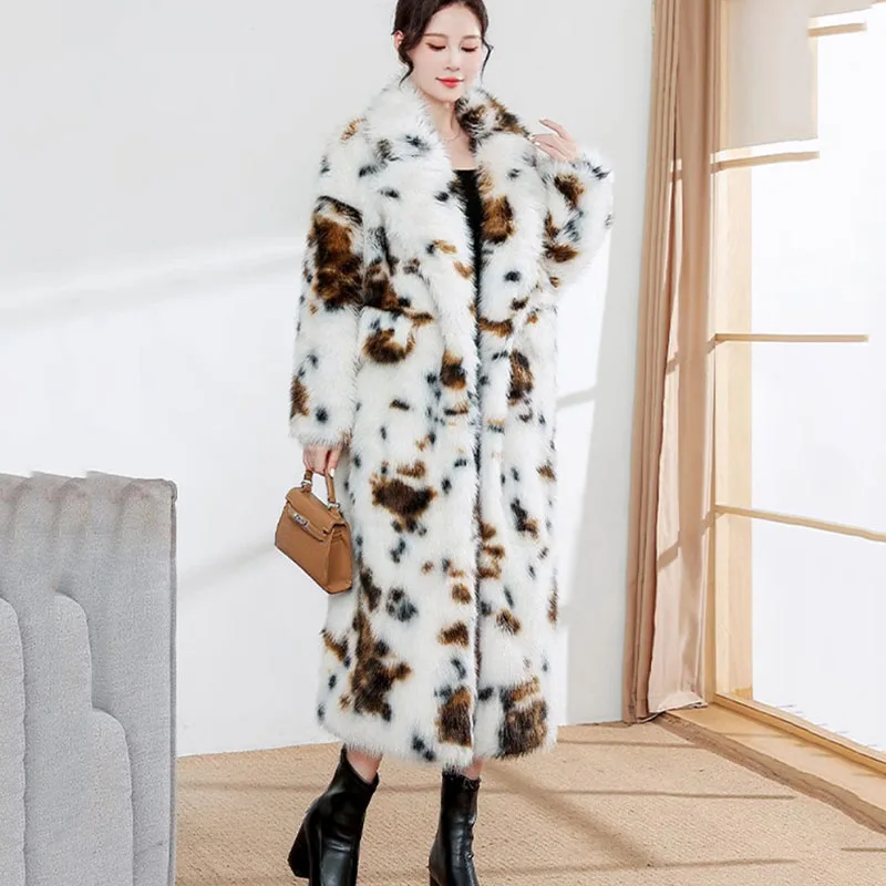 Damski płaszcz ze sztucznego futra w panterkę 2025 Nowy zimowy długi płaszcz z anty-łosia Wysokiej jakości luźny i modny pluszowy płaszcz z nadrukiem H615