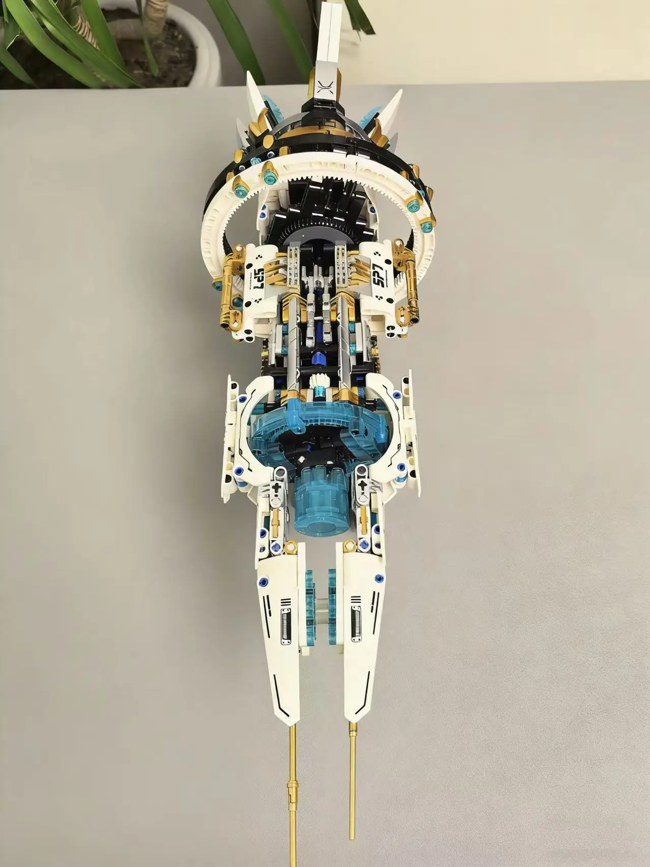 Interstellares Schlachtschiff Space Explorer Holz-Alien-Bausatz 3D-Modell für Erwachsene Geburtstagsgeschenk – Detail 5