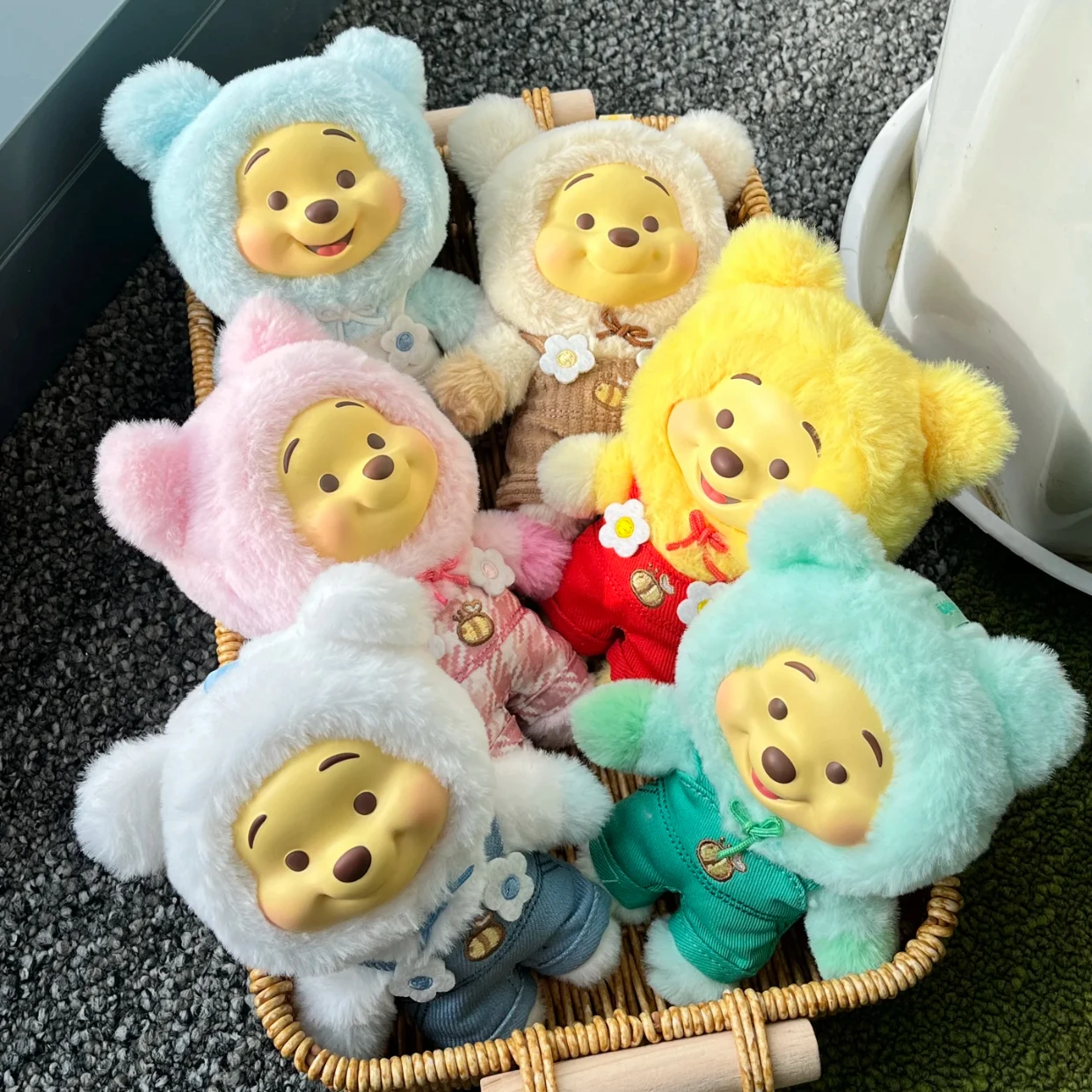 

Genuine TOPTOY cute Winnie the Pooh Candy series blind box peripheral vinyl plush figurines and exquisite New Year holiday gift