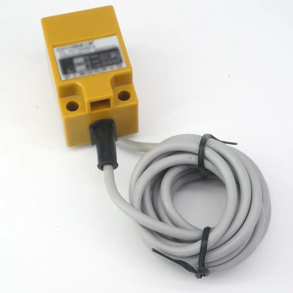 

TL-N15ME1/ME2/MF1/MF2 3 провода NPN/PNP NO/NC DC6-36V датчик приближения