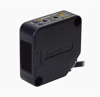 BEN300-DDT Autonics Diffuse Reflective Photoelectric Switch  Sn-300mm New High Quality