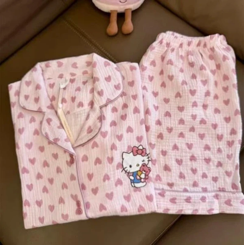 

Sweet Cartoon HelloKitty Sleepwear Women's Summer Short Sleeved Shorts Home Wear