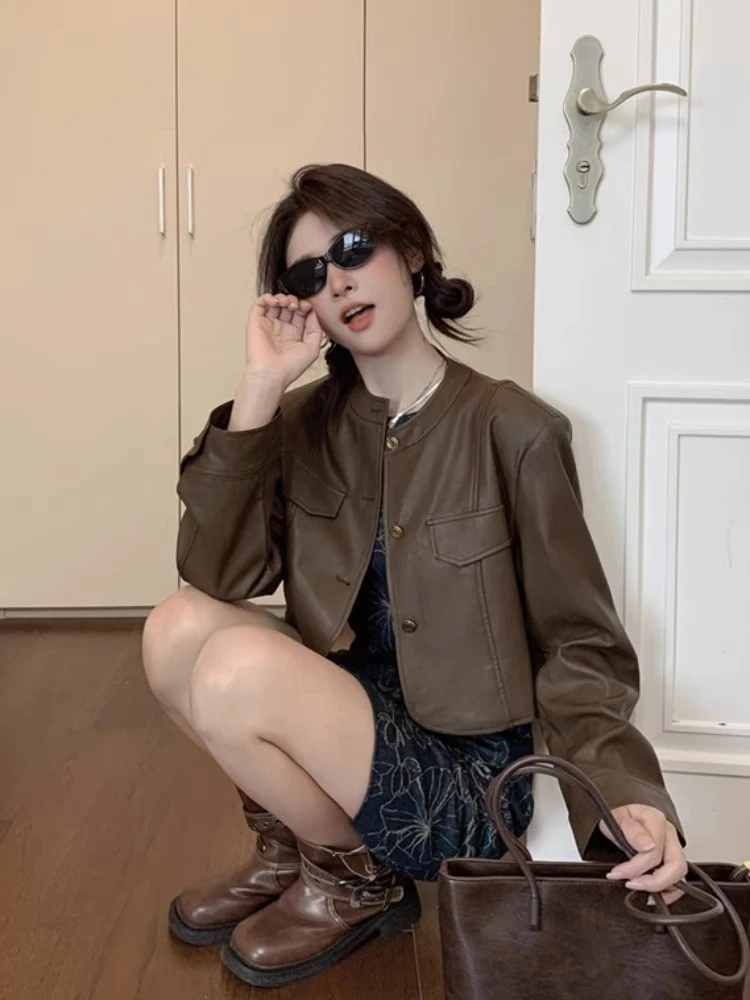 

Retro American Brown Leather Jaet Women's Loose ort Outerwear Autumn Faion Ele Sle Button Decorated Commute Wind