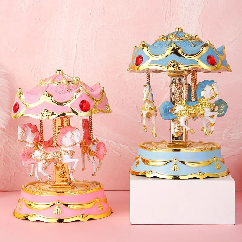 Retro Gold-rimmed Carousel Colorful Flashing Music Box Girl Friend Birthday Gift Clockwork Music Box Home Decoration Sailor Moon