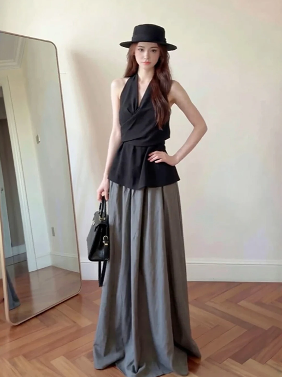 

Korean Style V-Neck Top And Half Skirt Two-Piece Set Elegant Summer Fashion Casual Comfortable Cotton Retro Fit Women's Ensemble