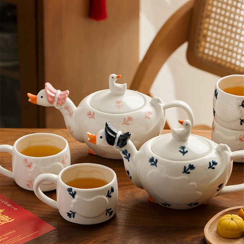 Ceramic Teapot Tea Cup Household Teaset Cartoon Duck Shape Drinking Ware Afternoon Tea Set Mug Chinese Fashion Creative Gift