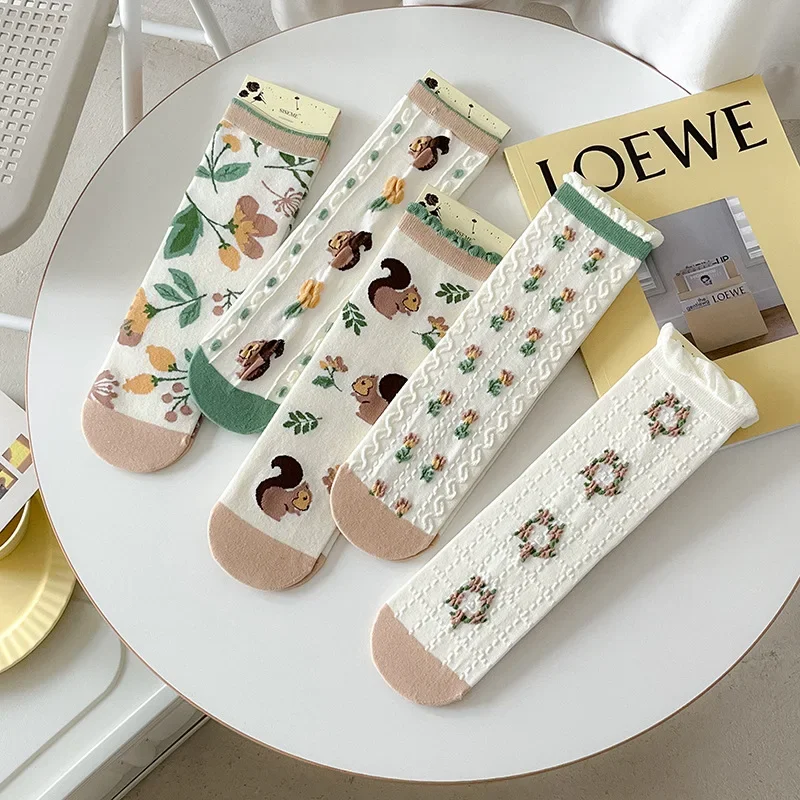 

New mid-tube straight cotton women's socks cute squirrel Japanese ins flower pile socks