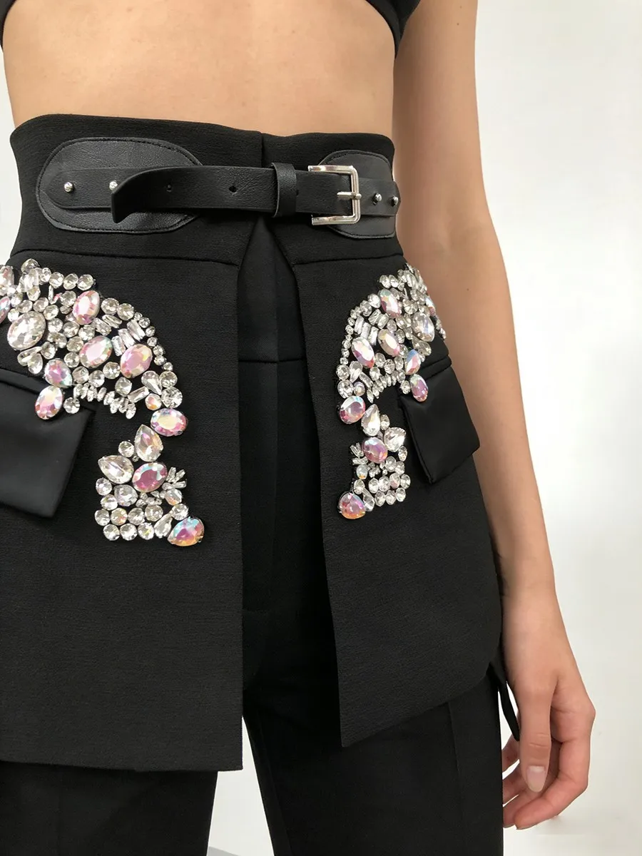 TWOTWINSTYLE American Street Spliced Beading Mini Skirt for Women High Waist Patchwork Waistband Irregular Fashion Skirts Female