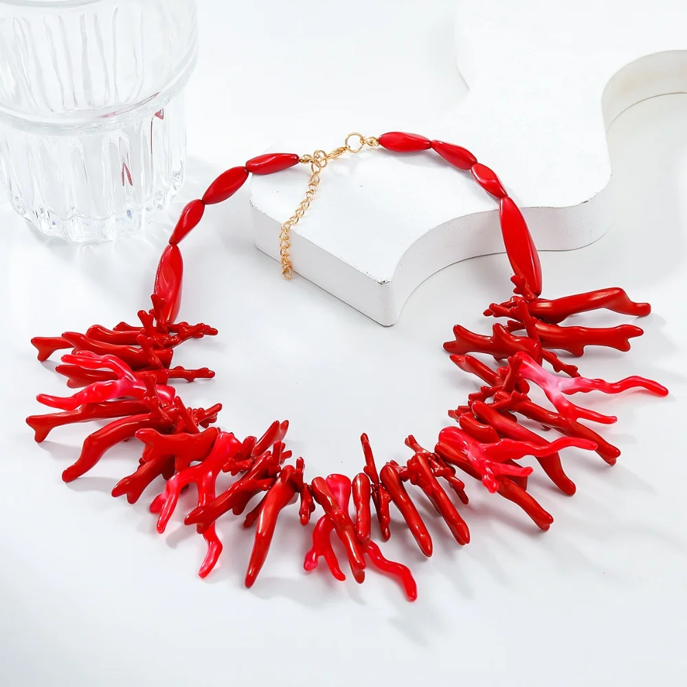 New 2pcs Set Vintage Red Coral Necklace for Women Boho Style Statement Retro Jewelry Choker Necklaces Holiday Party Gifts