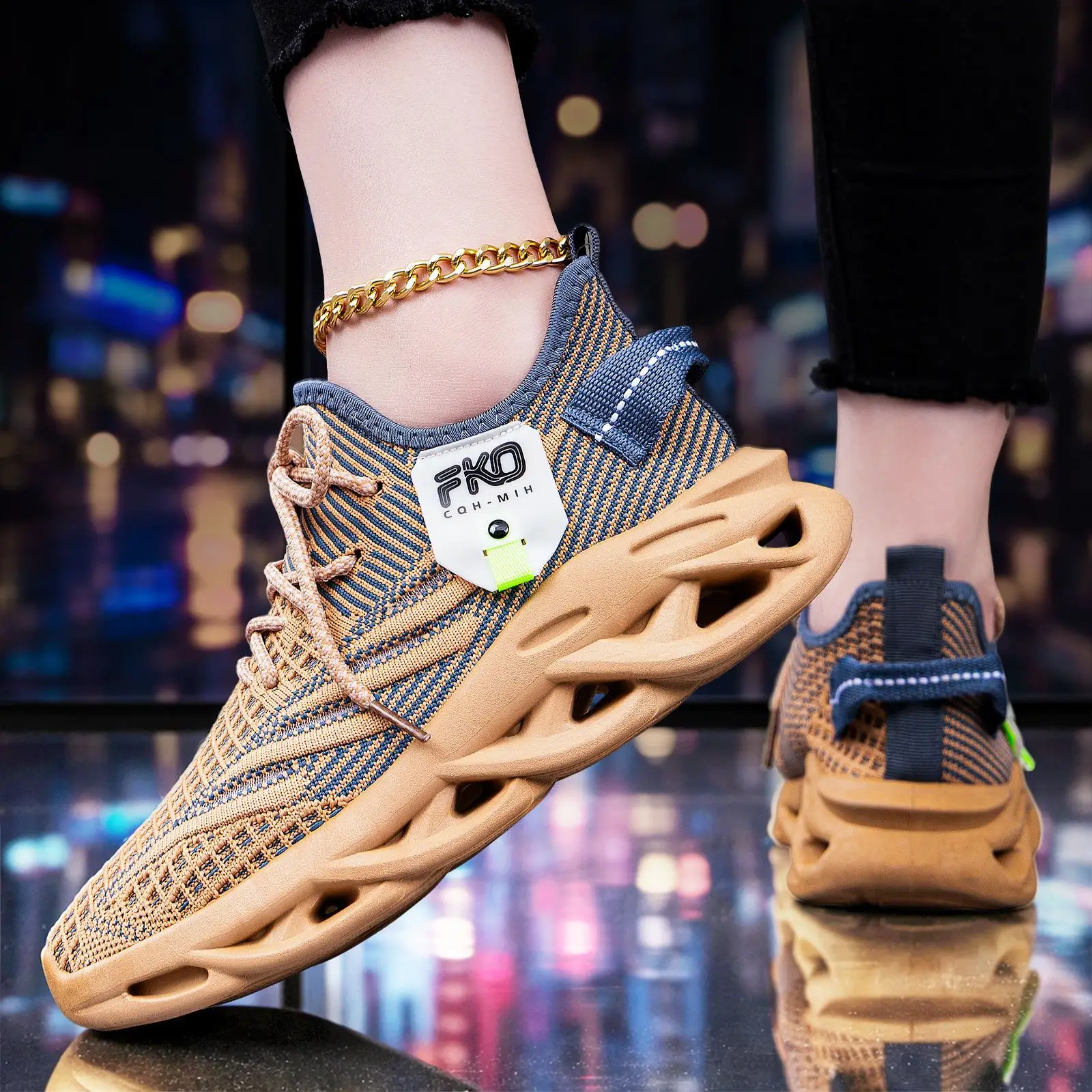 

Men's 2026 New Spring Mesh Breathable Running Shoes Fashionable and Versatile Coconut Shoes Soft Soled Sports Shoes