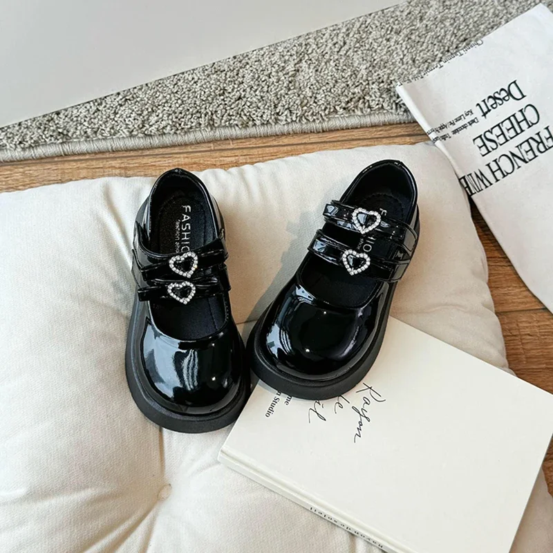 Dziewczęce buty księżniczki z kokardką Love Kids Black Performance Dance Shoes for Party 2024 New Girls Leather Shoes Round Toe Soft Sole
