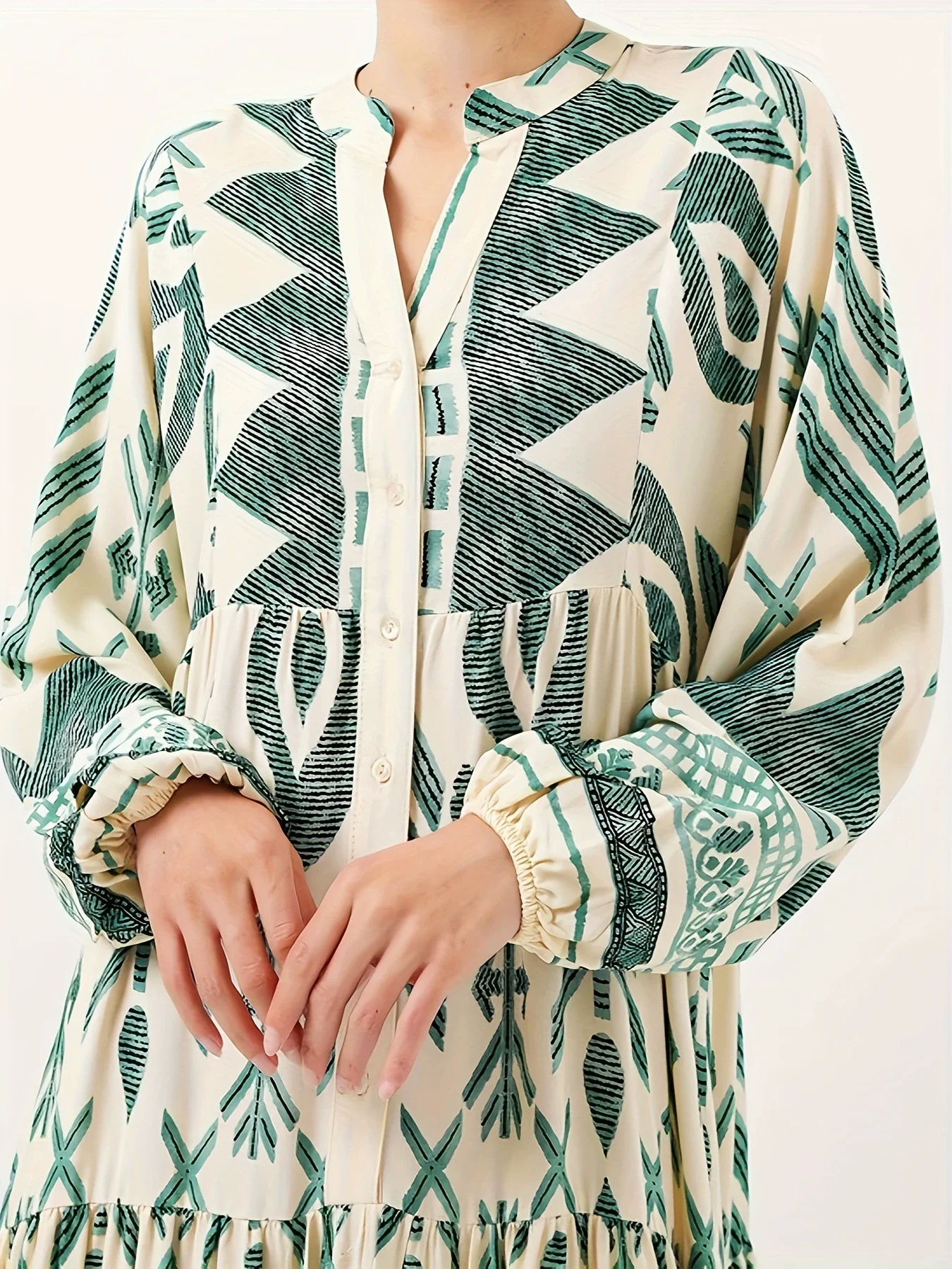 Muslim women's Middle Eastern green dignified elegant dress, soft and comfortable printed long shirt, high-end temperament robe