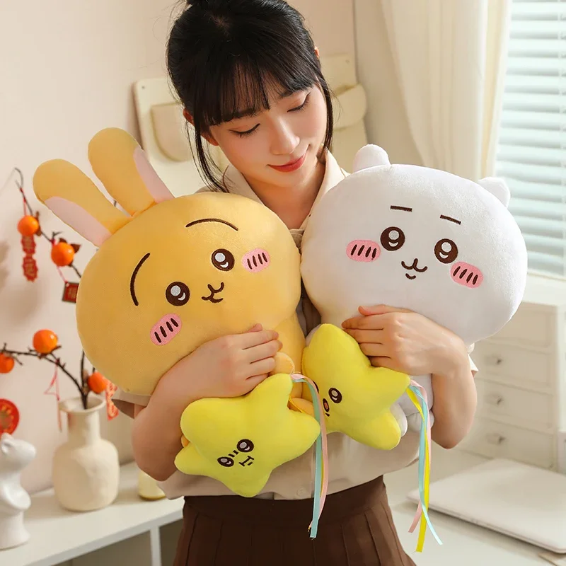 Weiche Chiikawa Hold Star Plüschtier Hachiware Usagi Plushies Gefüllte Anime Cartoon Beruhigende Puppe Kawaii Kissen Geburtstagsgeschenke Mädchen