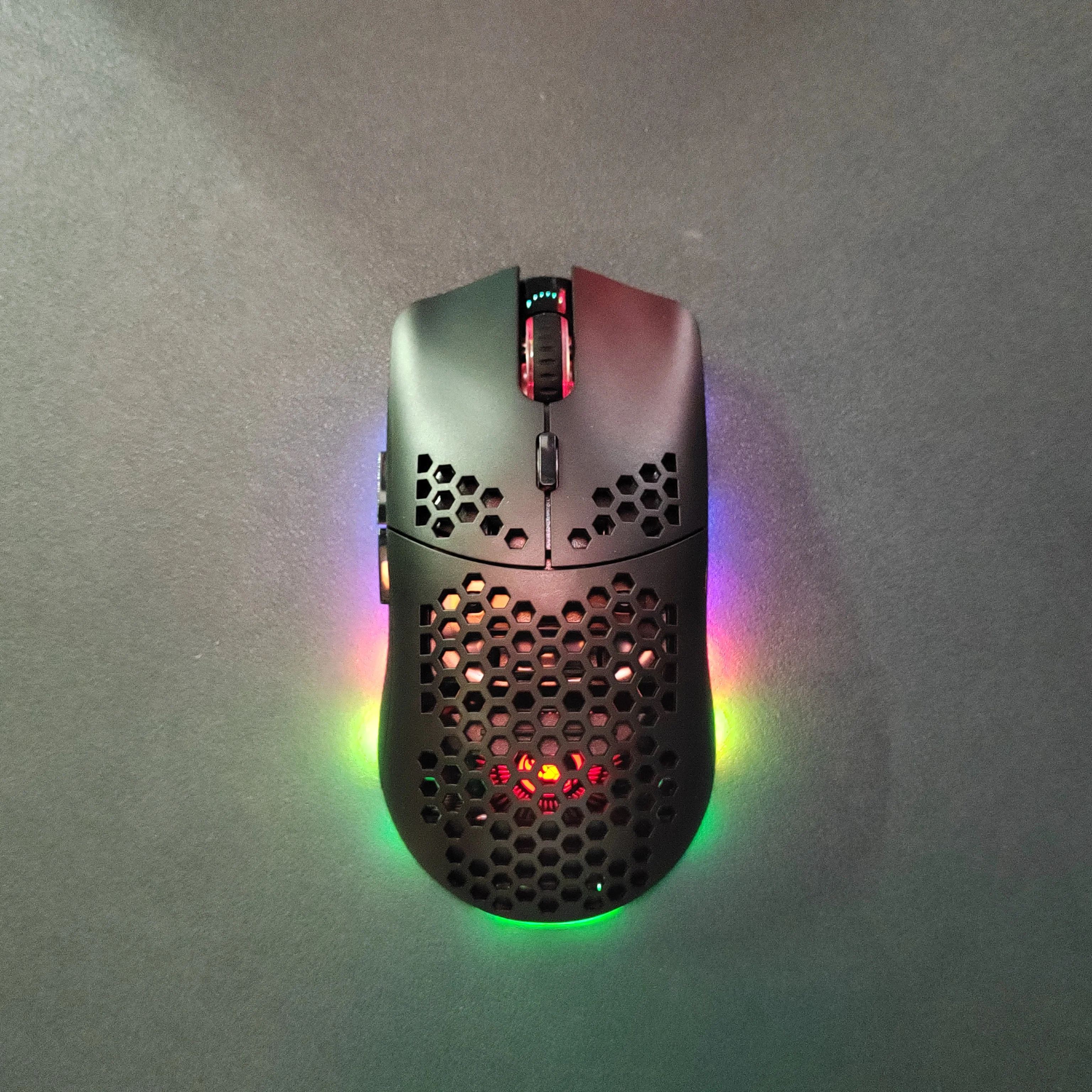 HXSJ T66 2.4G Wireless RGB Colorful Luminous Gaming Mouse 600mAh 3600DPI Adjustable Desktop PC Laptops Right Hand Type C