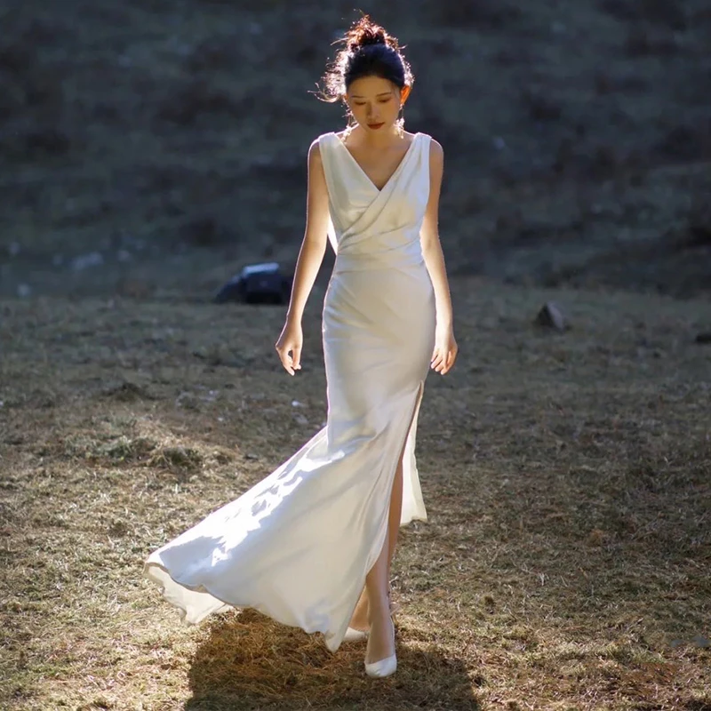 

Light Wedding Dr Simple Forest System Satin V-ne High-end Feeling Fi Tail Gown Bride eeting Small Size Outdoor Lawn