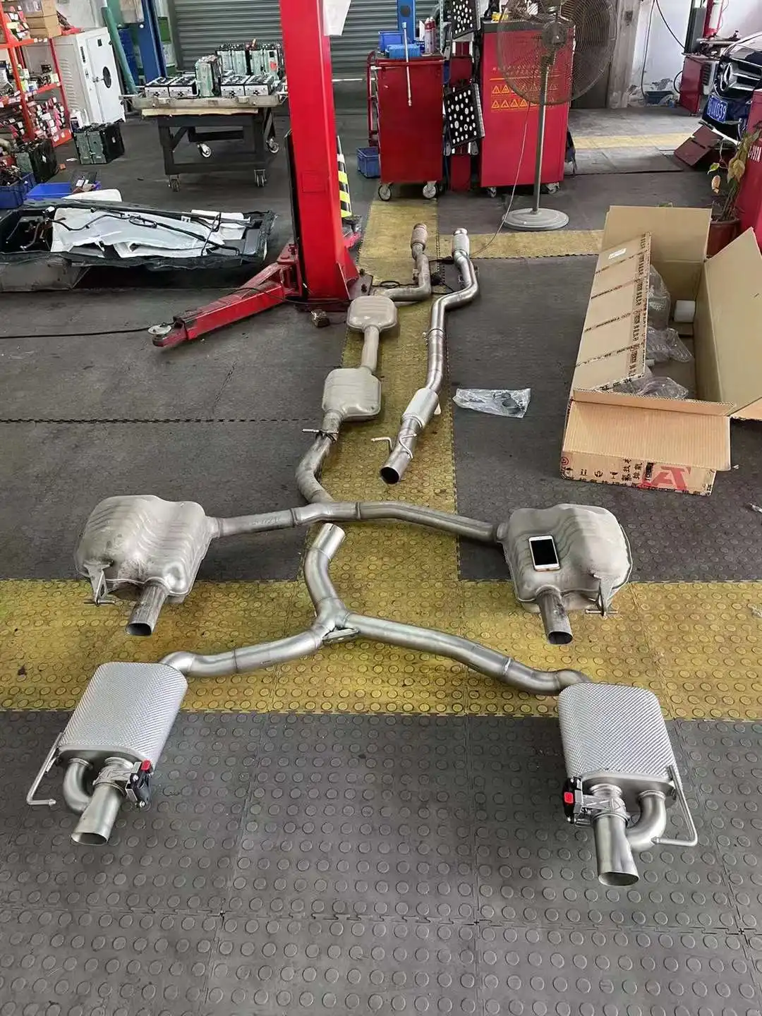 OEM For Mercedes Benz C180 C200 C250 C300 W205 1.5T 1.6T 2.0T Car Catback Exhaust Stainless Steel Electric Valve Muffler Remote