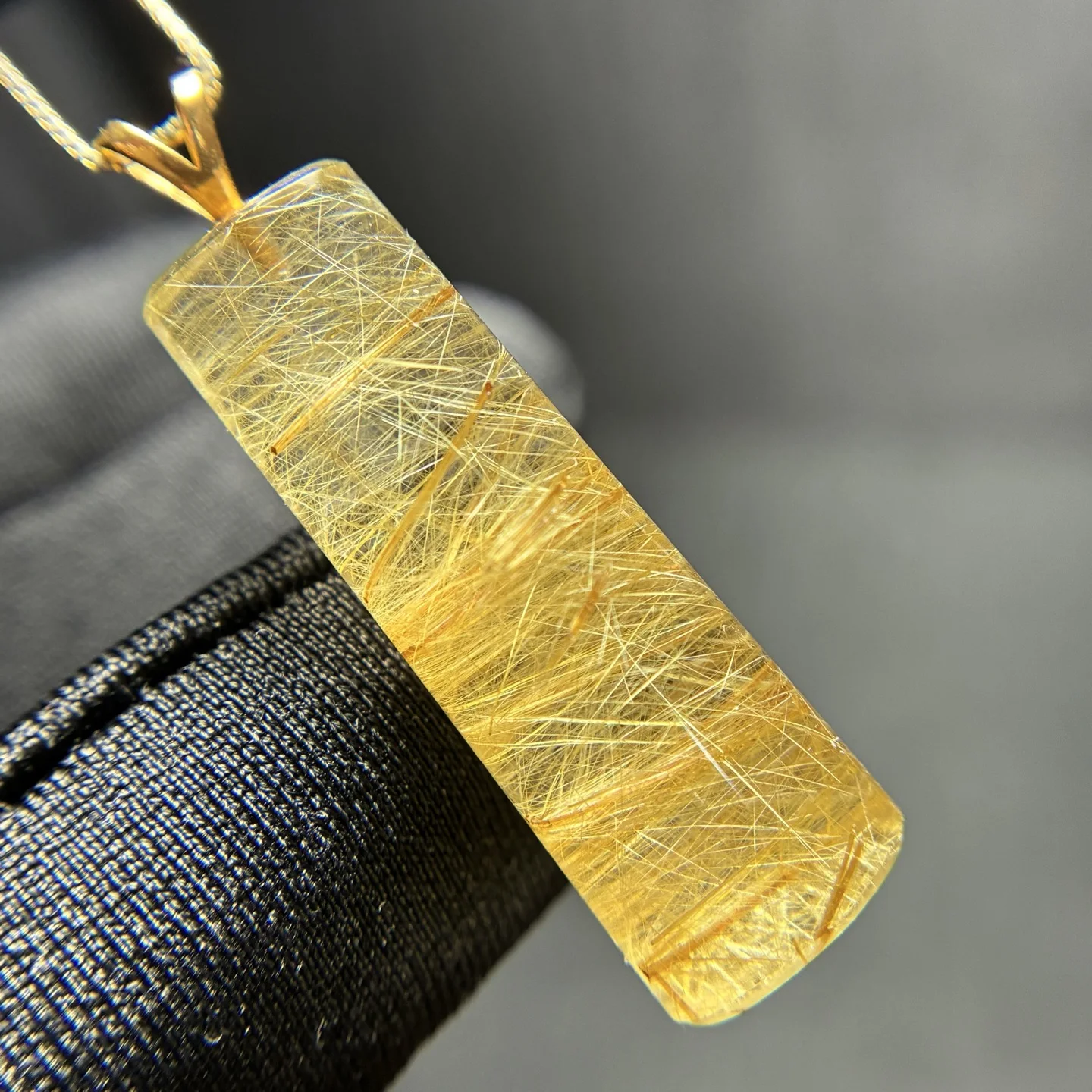 

Подвеска из натурального золота с рутилированным кварцем, ювелирная бочка, прозрачная, 28,8*9,6*10 мм, для мужчин и женщин, Бразилия AAAAAAA