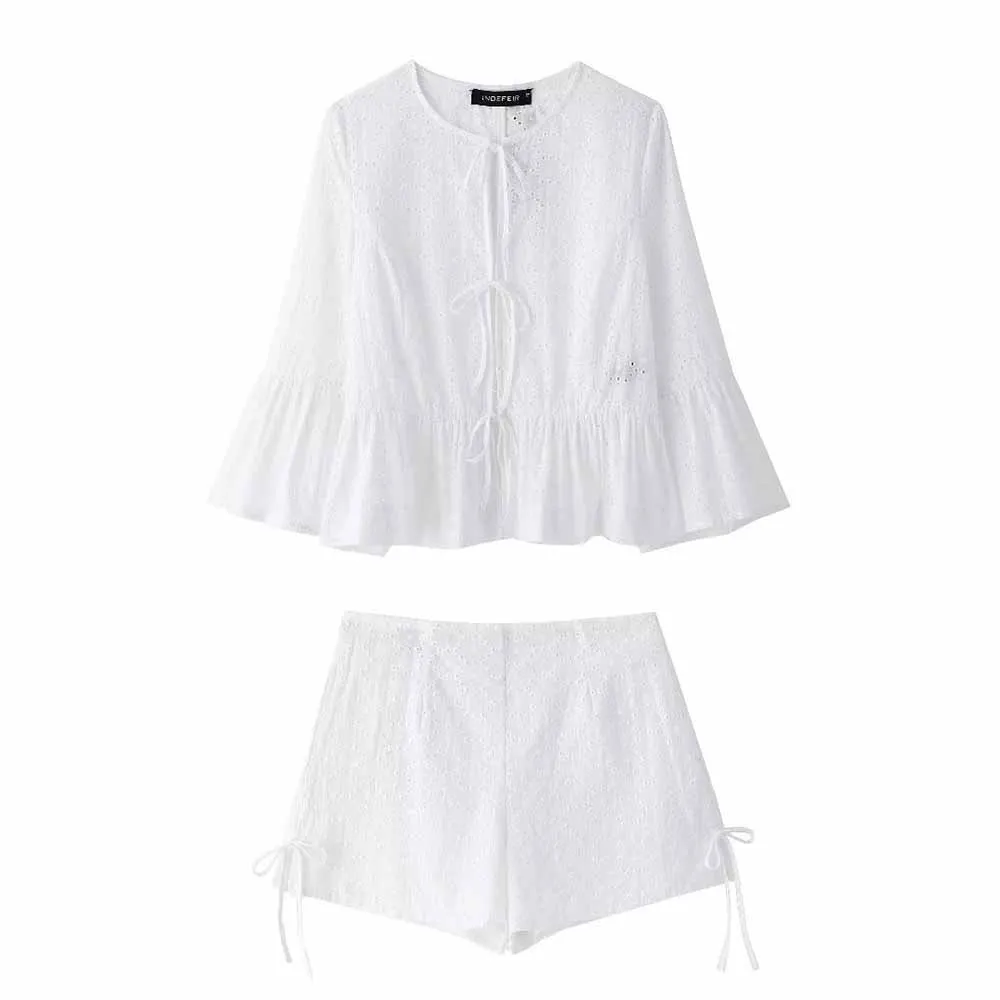 Chemise brodée ajourée à manches longues pour femme, chemisier et short décontractés, Joker Temperament, 2 pièces trempées, nouvelle mode, 2024