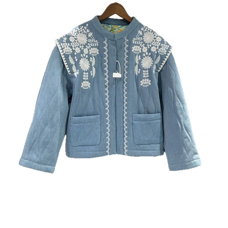 ملابس نسائية قطنية فضفاضة مطرزة باللون الأزرق لدفء الشتاء