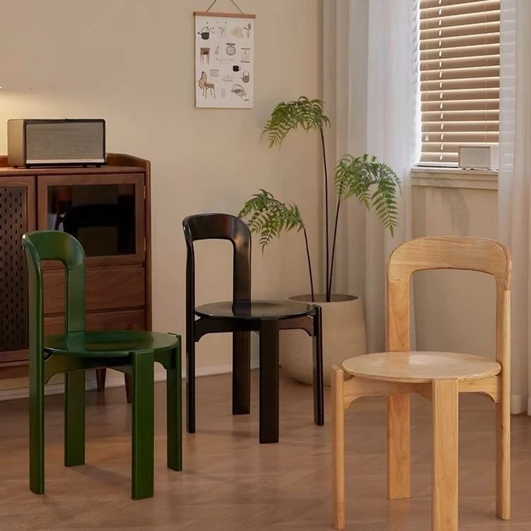 Sedia da pranzo nordica in legno massello, sedia da scrivania con schienale per famiglia, soggiorno retrò, piccolo appartamento, sedia in dopamina ispessita