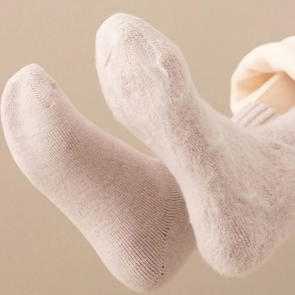 Polyester Cotton Winter Warmer Thicken Sock Medium Tube Sock Thermal Wool Sleeping Socks Seamless Cashmere Snow Socks