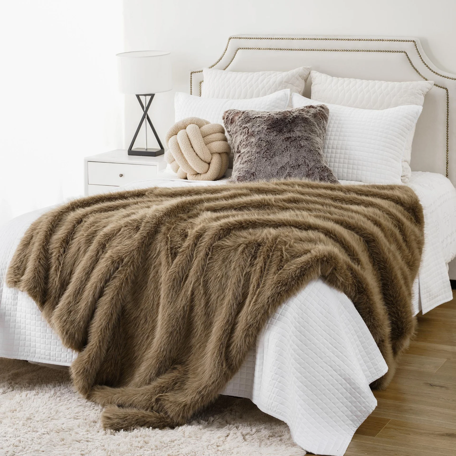 

Luxury Faux Fur Winter blanket fluffy fox fur bed cover Plush sofa blankets bed plaid throw blanket sofa cover room decoration