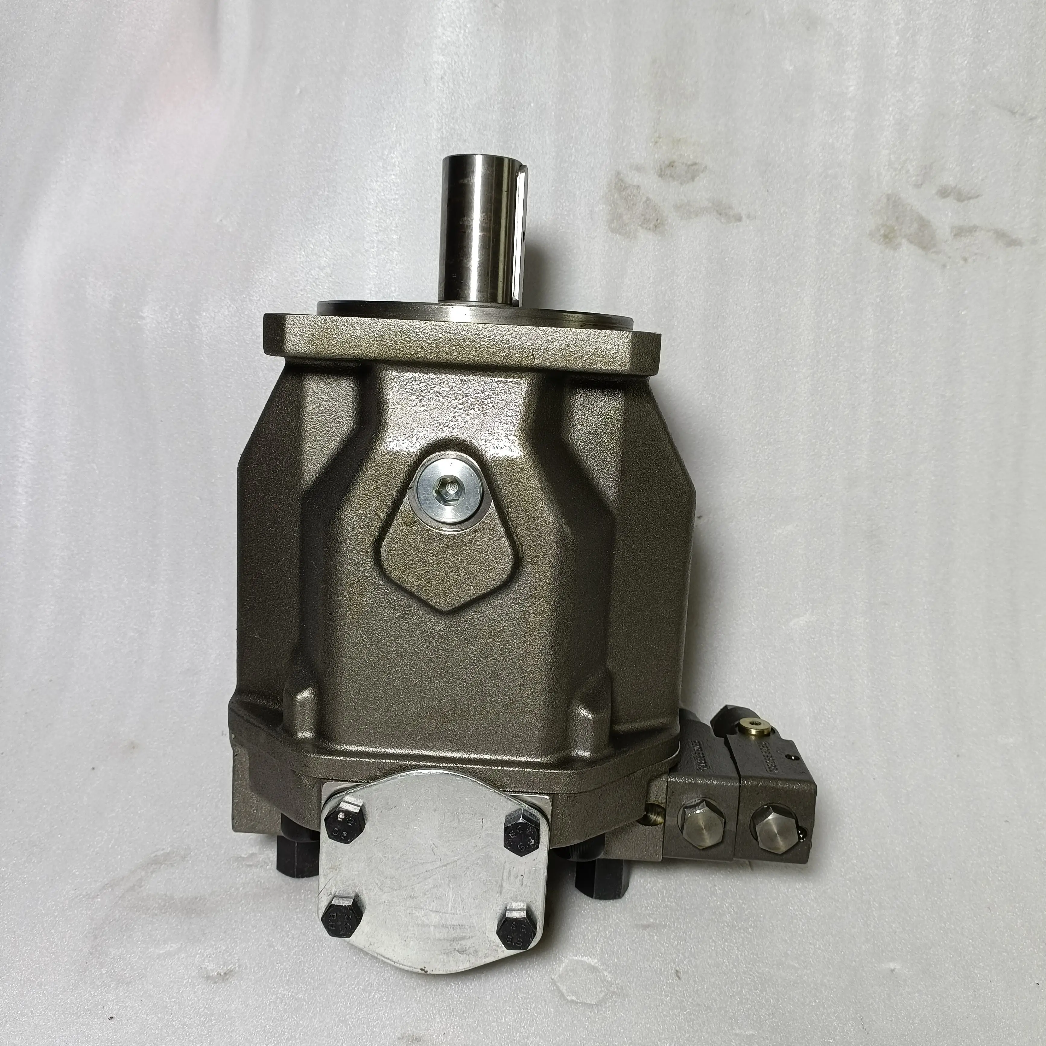 A10VO Series Axial Piston Pump A10VSO71 A10VO100DFR1/31R-VSC62K07-SO143 A10VO85LA8DS/53R-VSC12K68 A10VO28DFR1/52R-VSC62N00