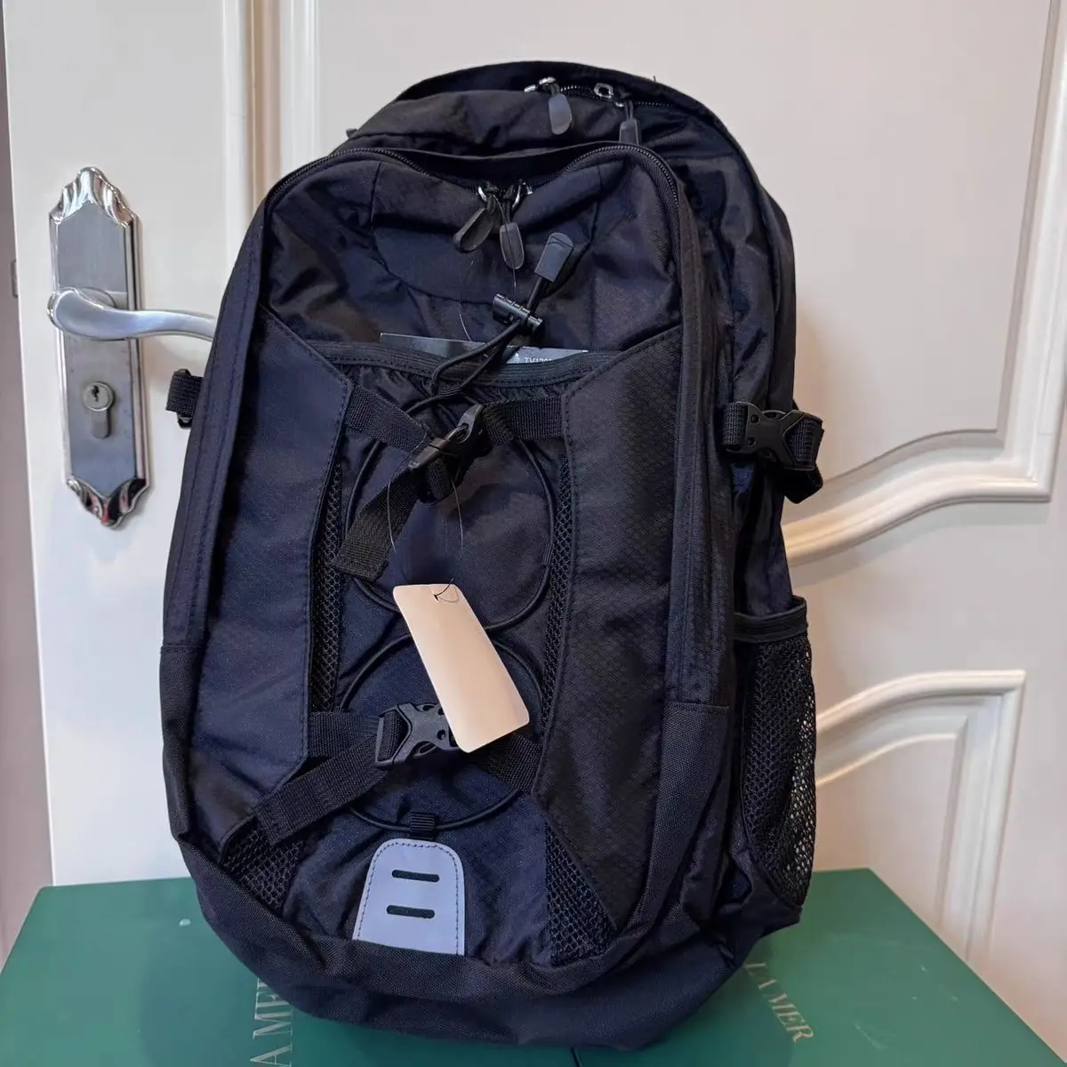 

Новый модный легкий дышащий водоотталкивающий рюкзак для велоспорта, туризма и путешествий 2026 года для мужчин и женщин